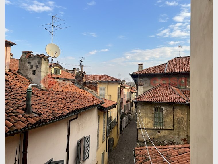 Two-room apartment Via Silvio Pellico, 36, Pinerolo - photo 1