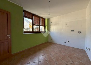 Four-room apartment Vicolo delle Coste III, Lanzo Torinese - photo 8