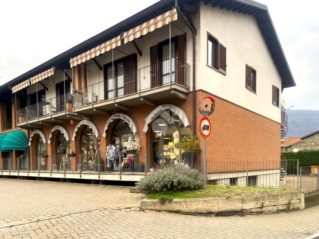 Quadrilocale Piazza Germanetti, Borgofranco d'Ivrea - foto 1