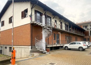 Quadrilocale Piazza Germanetti, Borgofranco d'Ivrea - foto 3