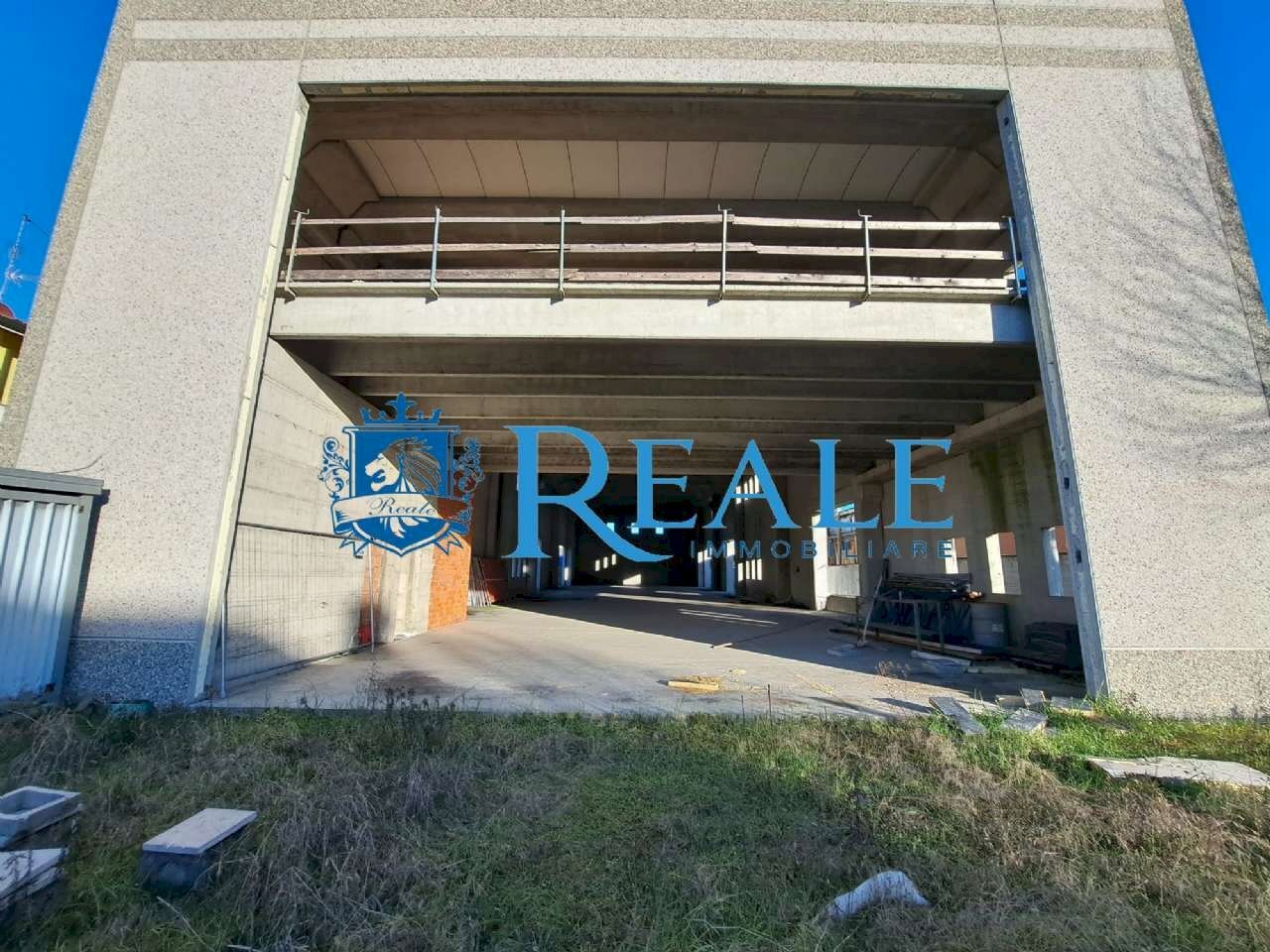 Capannone Magenta - foto 2