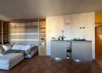 Four-room apartment Via Capitano Moggio, Revello - photo 2