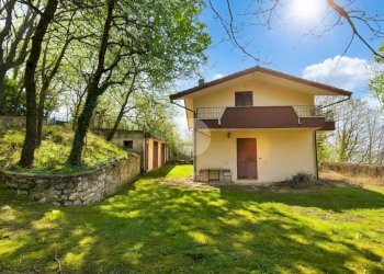 Villa Via L. Ciacci, Monte Grimano Terme - photo 1