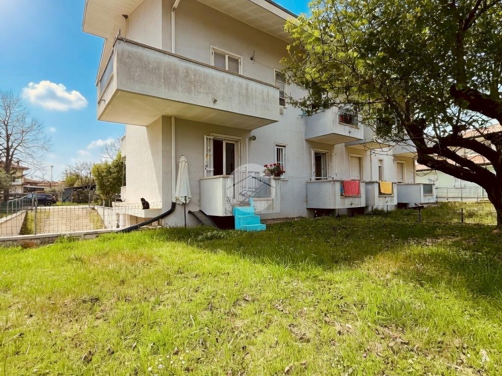 Three-room apartment Via arturo toscanini, Misano Adriatico - photo 1