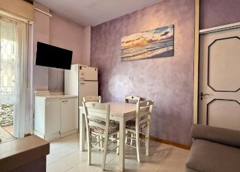 Three-room apartment Via Francesco Baracca, Misano Adriatico - photo 1