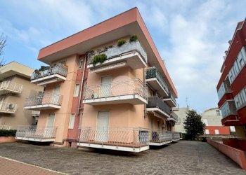 Three-room apartment Via Francesco Baracca, Misano Adriatico - photo 17