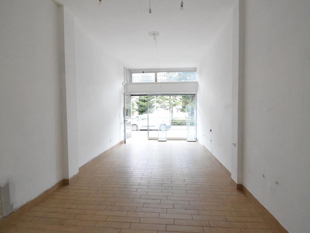 Shop Via Sicilia, Riccione - photo 3