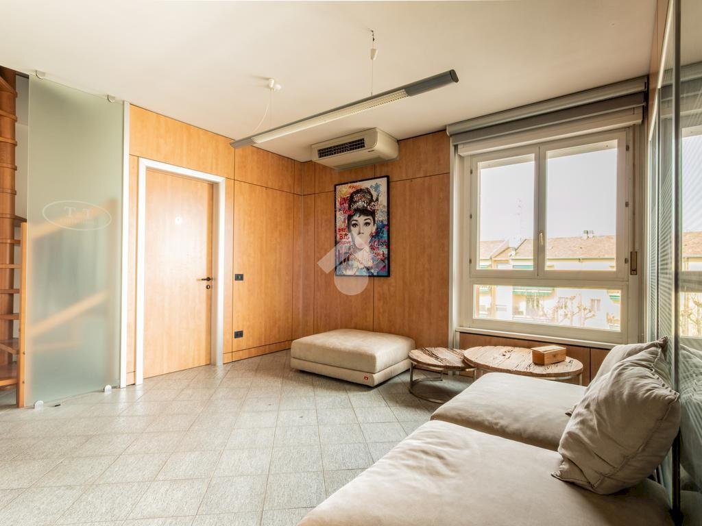 Office ufficio piazza san rocco, Correggio - photo 1