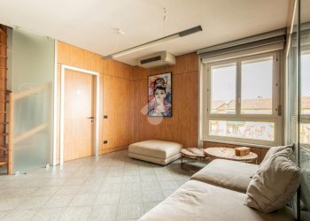 Ufficio ufficio piazza san rocco, Correggio - foto 1