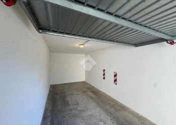 Box Via Galliate, Trecate - foto 4