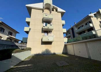 Box Via Galliate, Trecate - foto 12