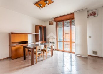 Trilocale Via Maria Gaetana Agnesi, Rimini - foto 1