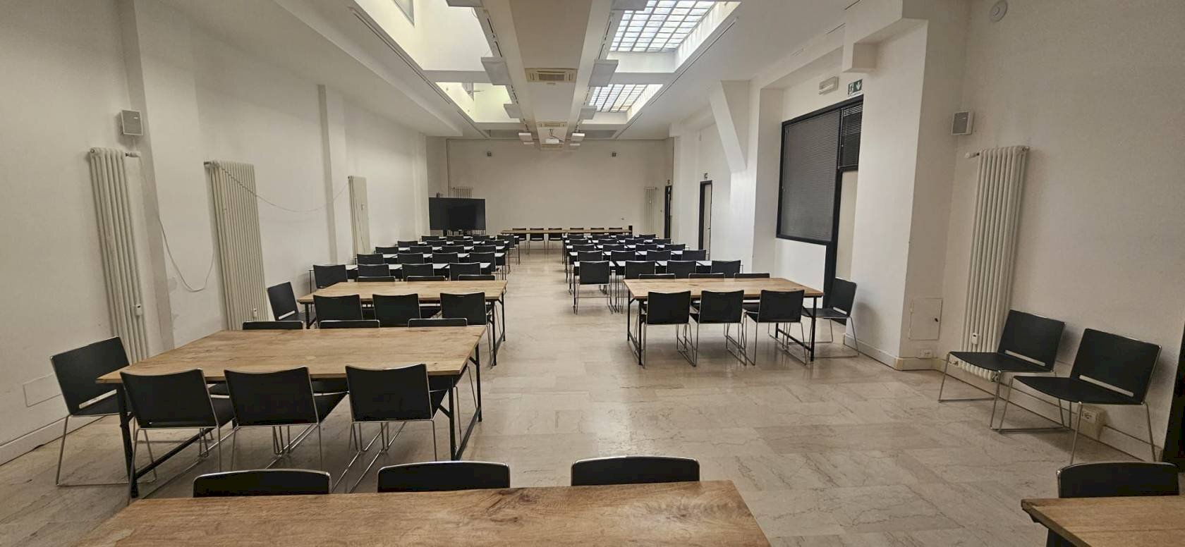 Office Via Cesare Boldrini, 18, Bologna (neighborhood Centro Storico) - photo 1