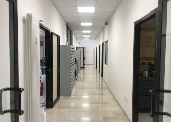 Office Via Cesare Boldrini, 18, Bologna (neighborhood Centro Storico) - photo 2