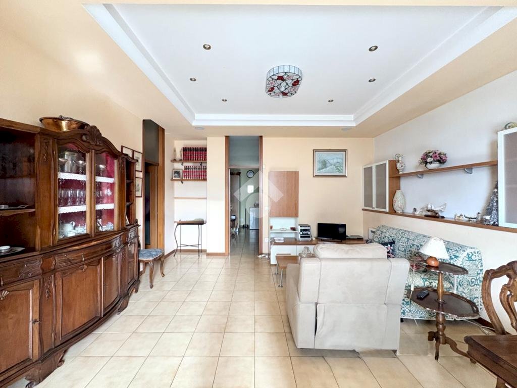 Quadrilocale Via Matteo Tosi, Rimini - foto 1