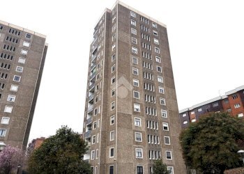 Trilocale Via Borsa Mario, Milano (zona Gallaratese) - foto 1