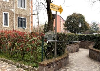 Trilocale Via Borsa Mario, Milano (zona Gallaratese) - foto 2