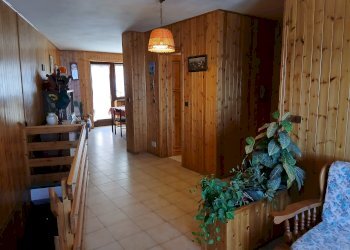 Four-room apartment Bagnolo Piemonte - photo 3