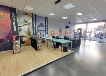 Locale Commerciale Località Grand Chemin, Saint-Christophe - foto 7