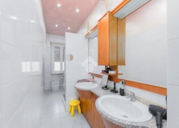 Trilocale Via S. Marino, Torino (zona Santa Rita) - foto 20