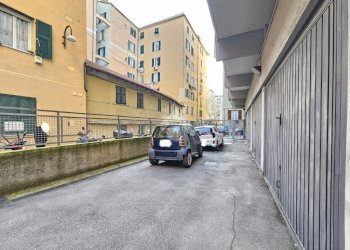 Posto Auto Via Teodosia, Genova (zona Foce) - foto 3