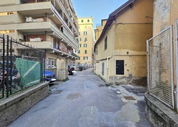 Posto Auto Via Teodosia, Genova (zona Foce) - foto 6