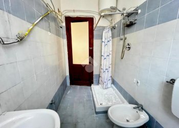 Four-room apartment Via XXVII Marzo, La Spezia (neighborhood Colli) - photo 16