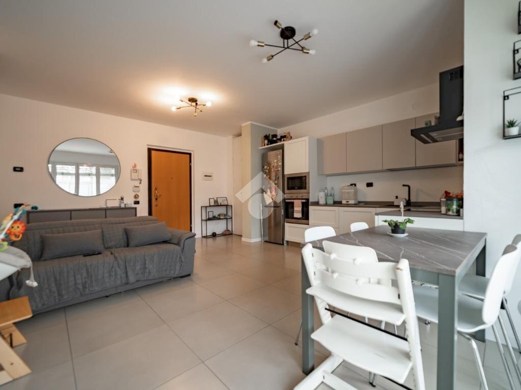 Three-room apartment Via Guglielmo Pepe, Paderno Dugnano - photo 2