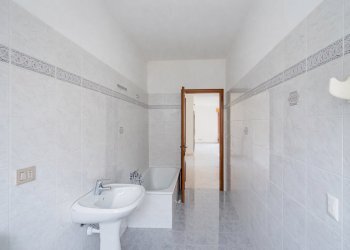 Three-room apartment valgrana, Caraglio - photo 16