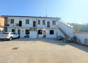 Rustico Via Tito Speri, Vittuone - foto 1