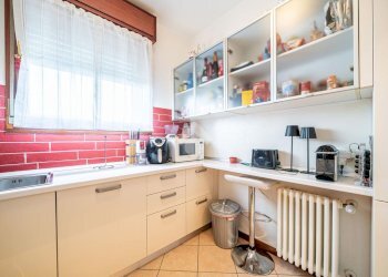 Four-room apartment via Picasso, Sant'Ilario d'Enza - photo 13