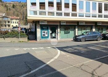 Appartamento Piazza Dante Alighieri, Gavi - foto 1