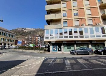 Appartamento Piazza Dante Alighieri, Gavi - foto 2
