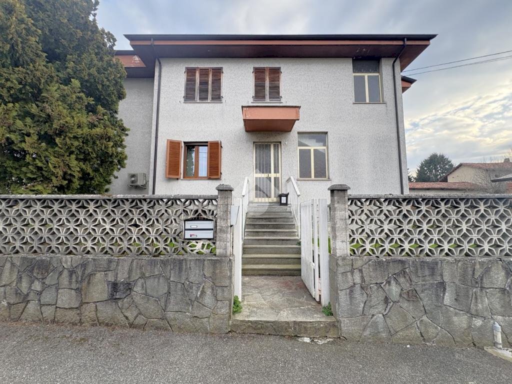 Apartment Via Prelle, Romano Canavese - photo 2