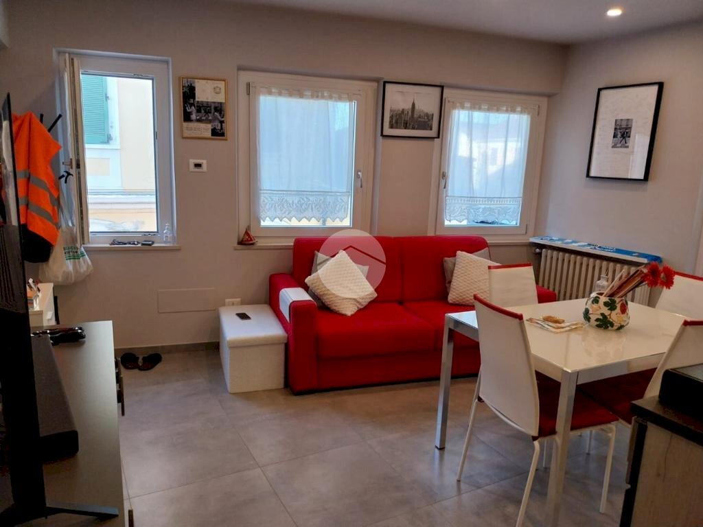 Bilocale Via Guglielmo Marconi, Trinità - foto 2