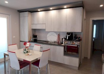 Bilocale Via Guglielmo Marconi, Trinità - foto 1