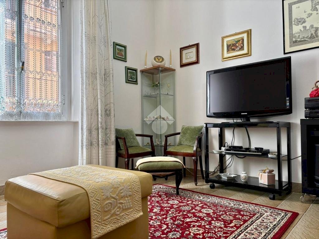 Quadrilocale Via Venezia, Genova (zona Dinegro) - foto 1