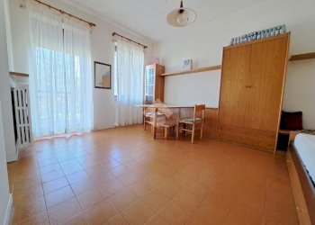 Two-room apartment Viale lido, Viverone - photo 2