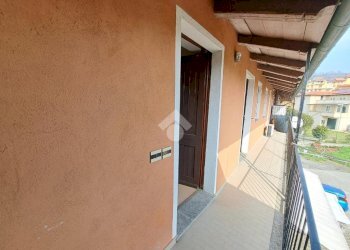 One-room apartment Via Roma, Viverone - photo 5