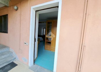 One-room apartment Via Roma, Viverone - photo 4