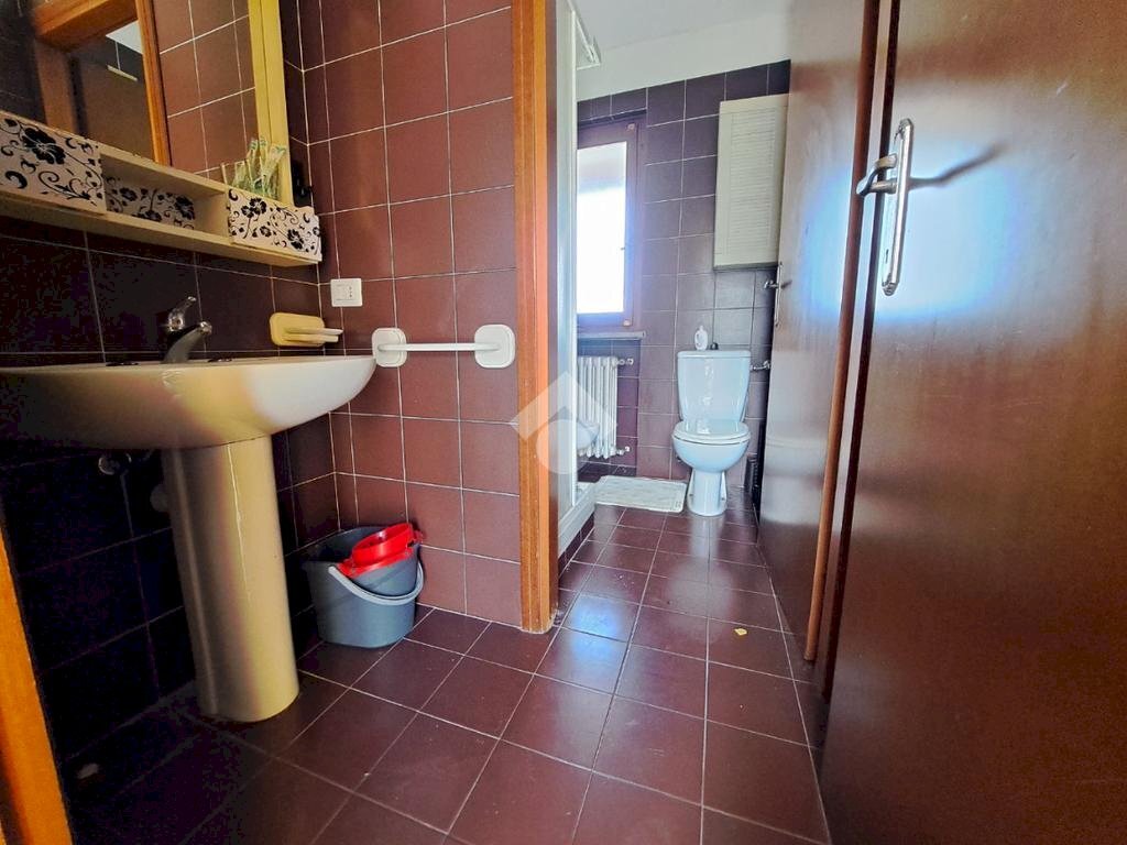 Two-room apartment Via Roma, Viverone - photo 1