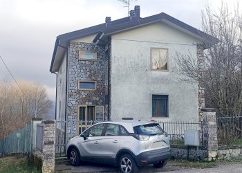 Quadrilocale Via Pozzere 2, Castiglione dei Pepoli - foto 3