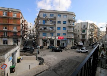 Three-room apartment Via Dei Mille, Martina Franca - photo 12