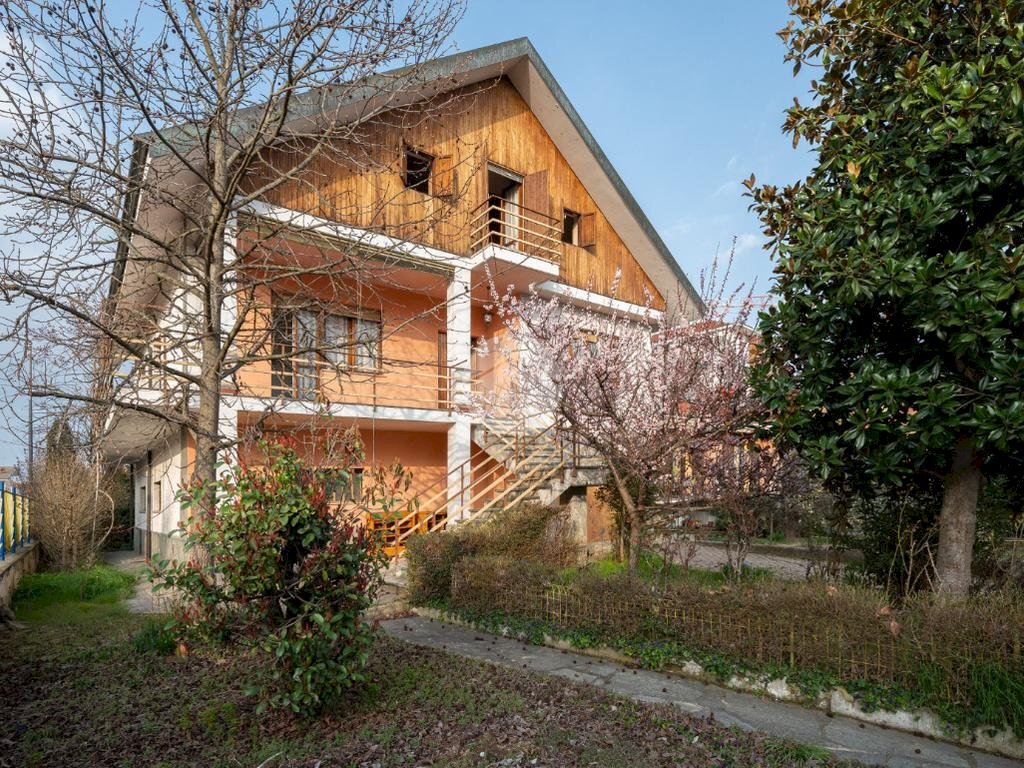 Villa Via Don P. Bertolino, Beinasco - photo 2