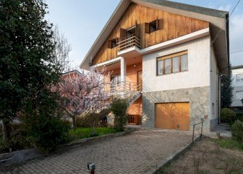 Villa Via Don P. Bertolino, Beinasco - photo 1