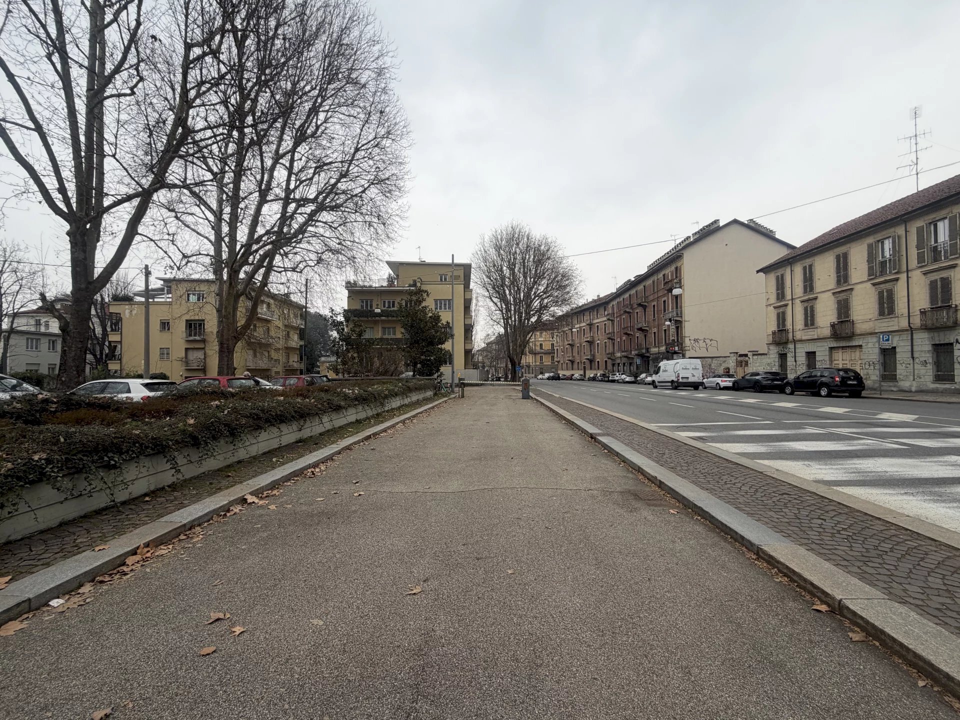 Box Corso Moncalieri, Torino (zona Borgo Po) - foto 3