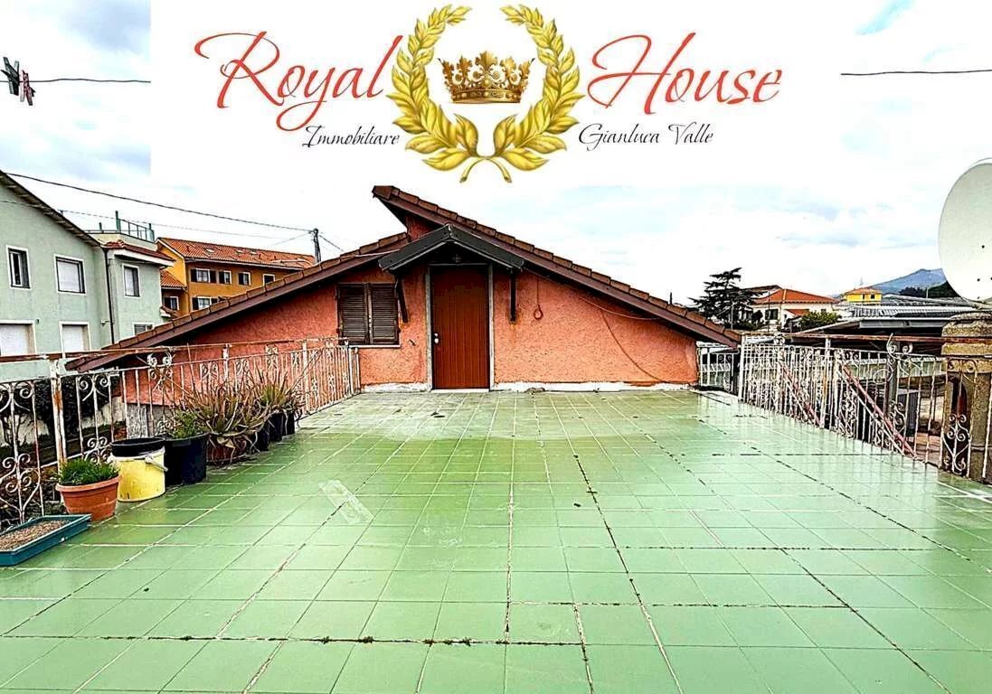 Four-room apartment Regione Rapalline, Albenga - photo 1