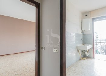 One-room apartment VIA LARGO PONTIDA, 14 3, Vimercate - photo 11