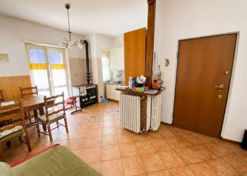 Quadrilocale via Roma, 27, Fenestrelle - foto 2