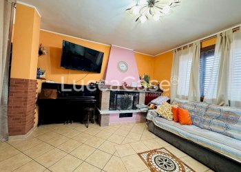 Apartment Porcari - photo 1